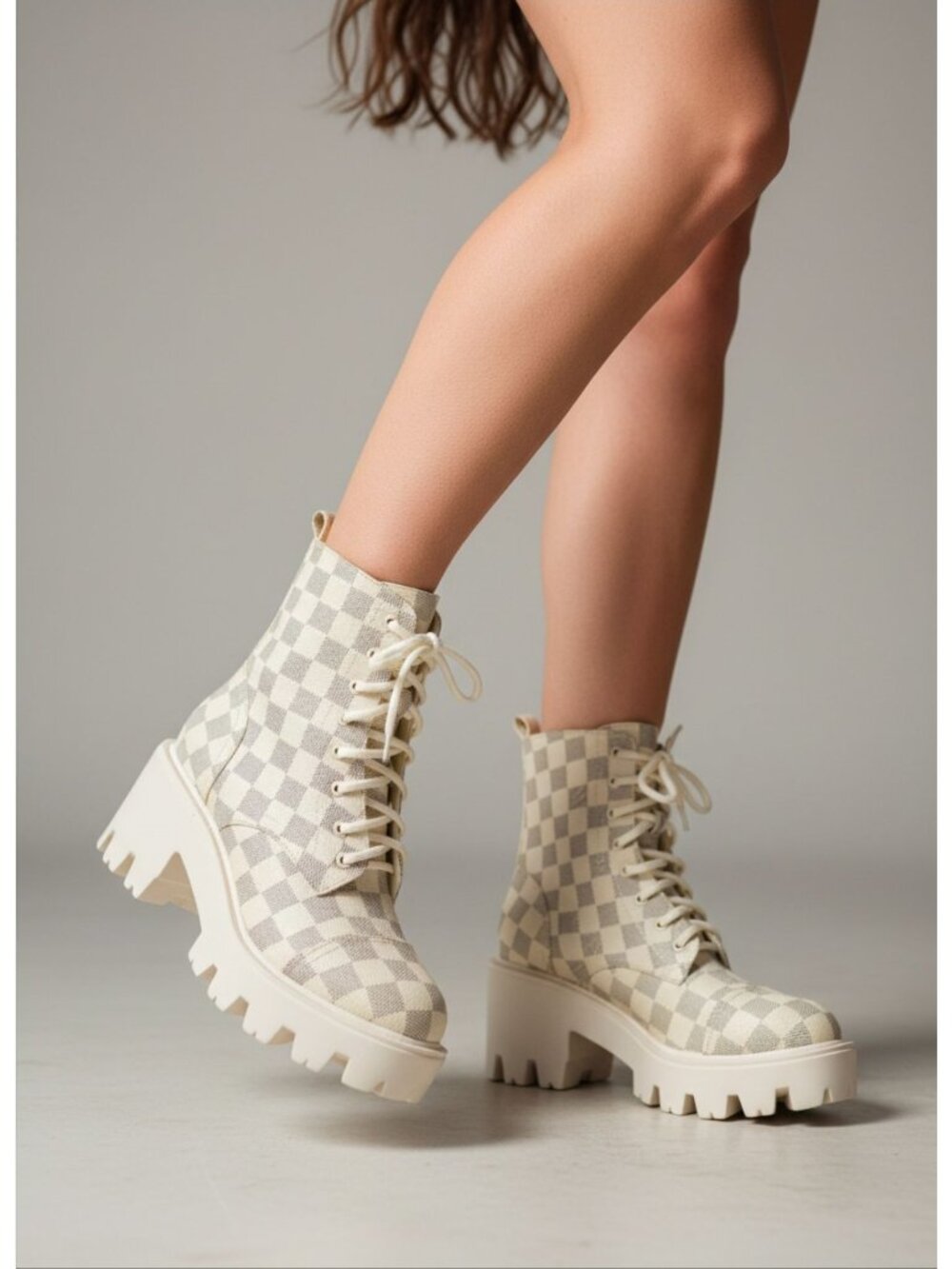 Women’s Beige Checkered Lace-Up Chunky Platform Combat Boots